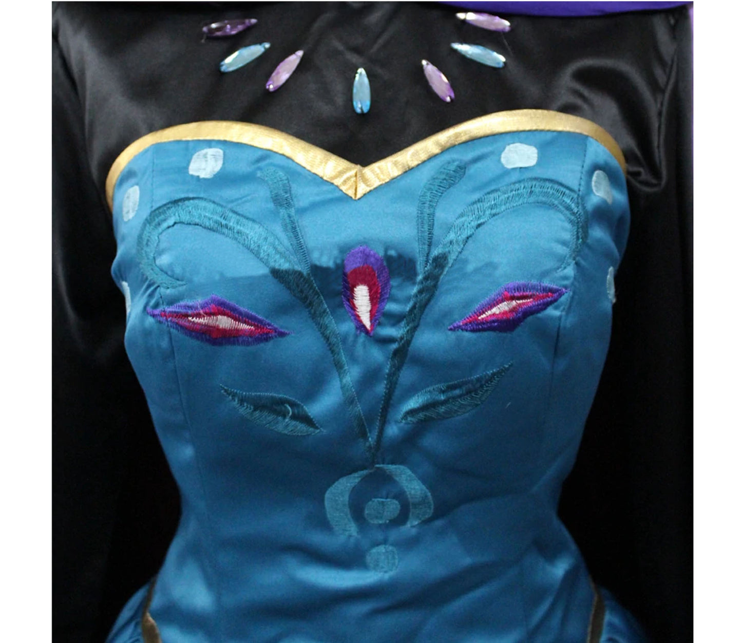 Elisa purple cosplay